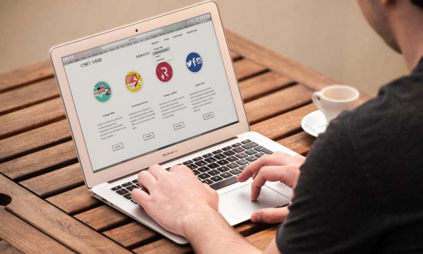 手持PDA定制开发：农业智能化-手持PDA整合气压传感器为农业领域提供定制解决方案