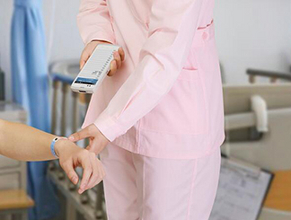 手持PDA在医院护士站的应用