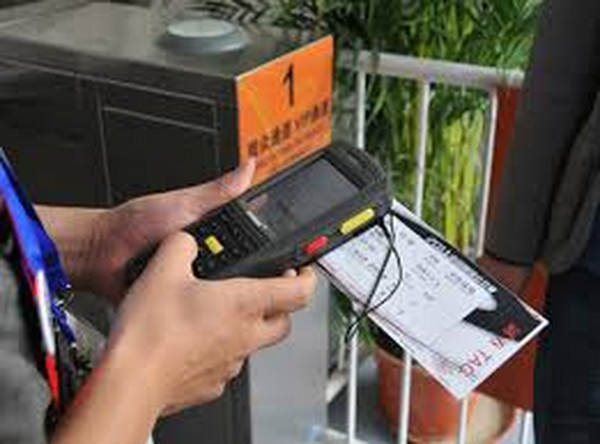 手持终端在景区门票管理中分担景区门票“逃”、“漏”、“假”的后顾之忧